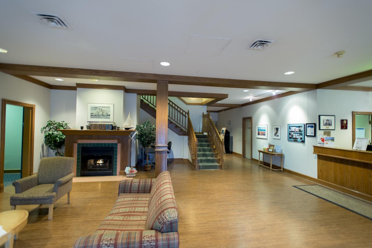 Lakeview Gimli Resort Exterior photo